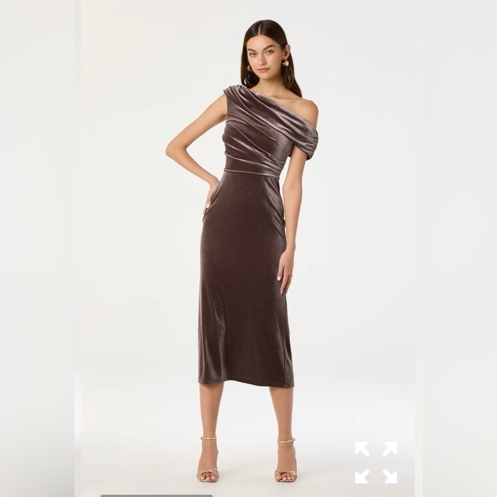 35. Astr the label Velvet Off Shoulder Midi Dress
